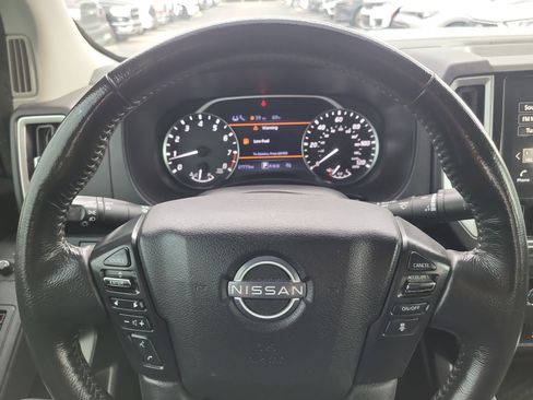 Used 2025 Nissan Frontier SV w/ SV Convenience Package image 26