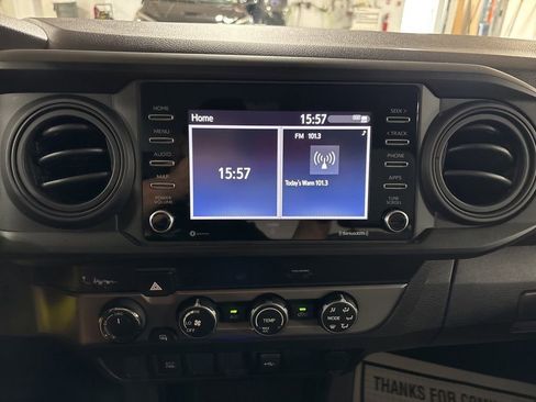 Used 2021 Toyota Tacoma SR AWD/4WD image 15