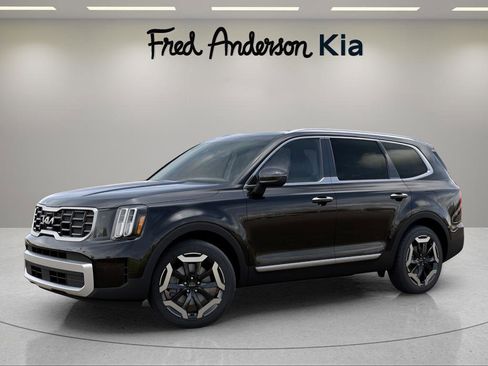 New 2025 Kia Telluride S image 3