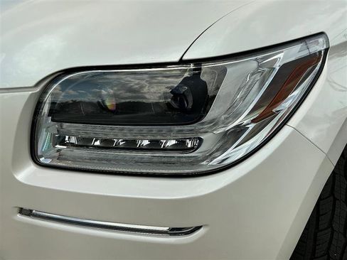 Used 2018 Lincoln Navigator Black Label w/ Cargo Package image 12