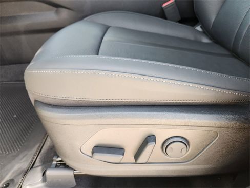 New 2026 Kia Sorento SX image 17