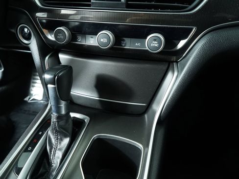 Used 2022 Honda Accord Sport image 41