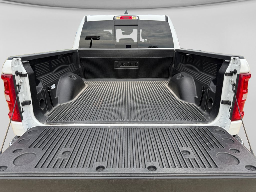 Used 2026 RAM 1500 Laramie AWD/4WD image 43