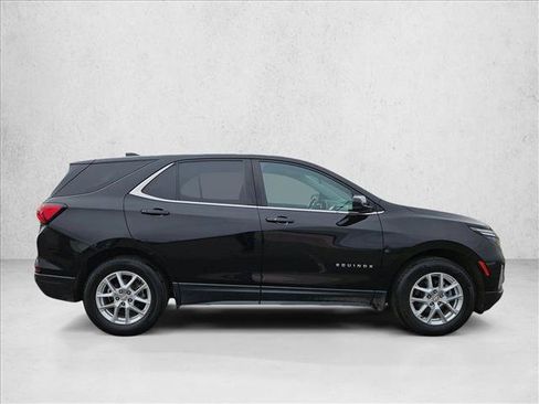 Used 2022 Chevrolet Equinox LT FWD image 4