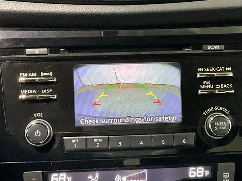 Used 2018 Nissan Rogue Sport SV w/ SV All-Weather Package image 17