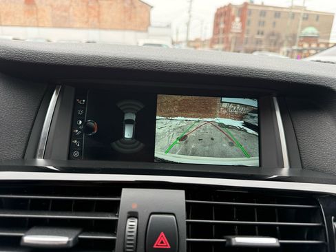 Used 2017 BMW X3 xDrive28i image 12