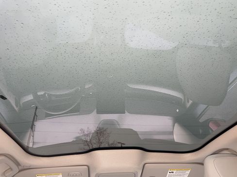 Used 2023 Ford Mustang Mach-E Premium image 33