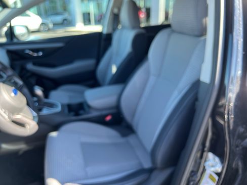 Used 2025 Subaru Outback Premium w/ Popular Package #1A image 18