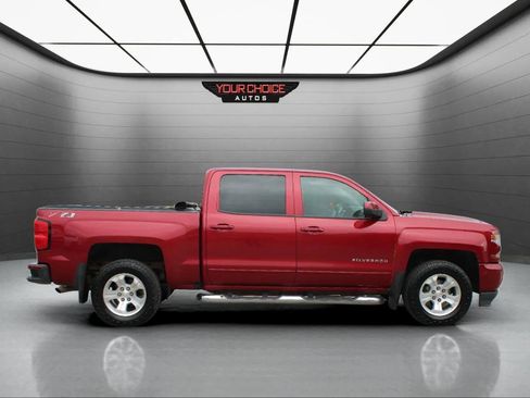 Used 2018 Chevrolet Silverado 1500 LT w/ All Star Edition AWD/4WD image 4