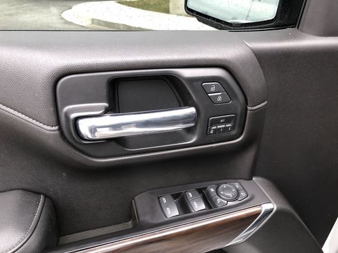 Used 2020 GMC Sierra 1500 SLT w/ SLT Premium Plus Package image 12