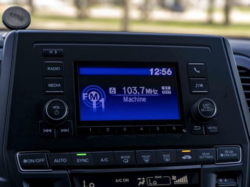 Used 2019 Honda Odyssey LX image 30