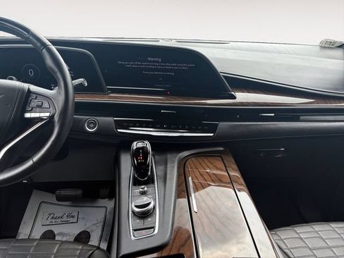 Used 2023 Cadillac Escalade Premium Luxury Platinum w/ LPO, Floor Liner Package AWD/4WD image 11