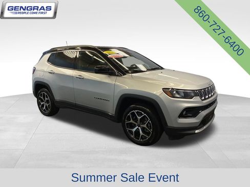 Certified 2025 Jeep Compass Limited AWD/4WD image 8