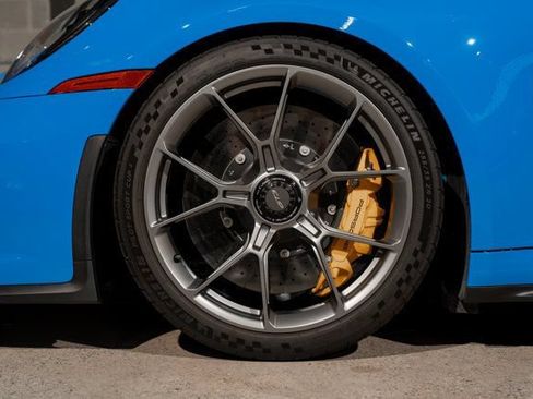 Used 2022 Porsche 911 GT3 RWD image 21