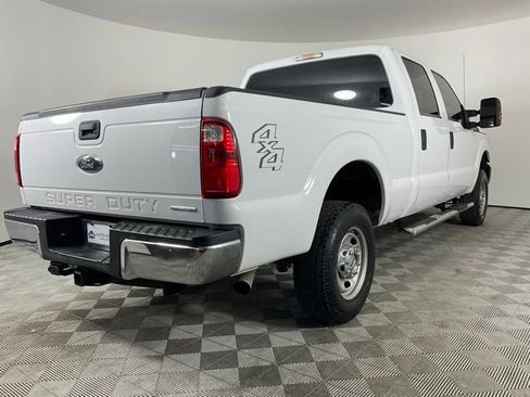 Used 2016 Ford F250 XL w/ Power Equipment Group AWD/4WD image 8