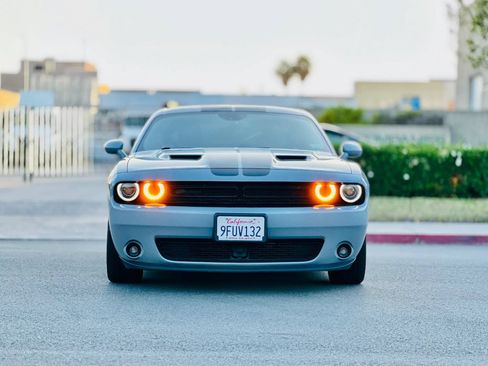 Used 2021 Dodge Challenger SXT w/ Plus Package RWD image 3