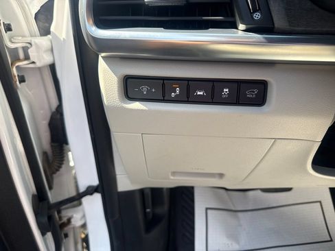 Used 2022 Kia Telluride EX w/ EX Premium Package FWD image 18