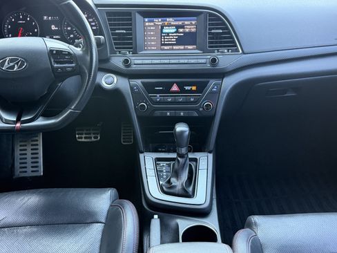 Used 2018 Hyundai Elantra Sport FWD image 7