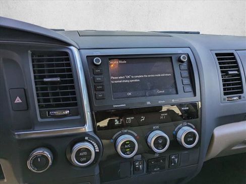 Certified 2020 Toyota Sequoia Limited image 12