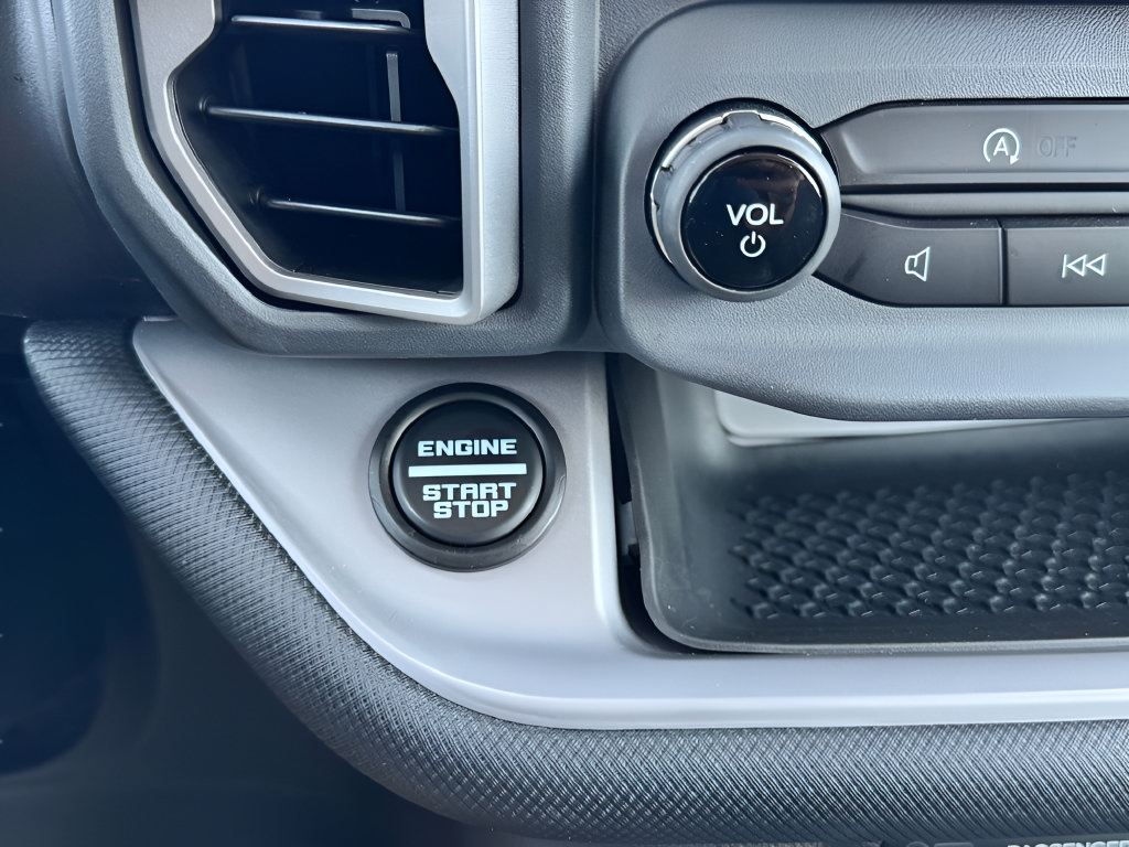 Used 2023 Ford Bronco Sport Big Bend w/ Convenience Package AWD/4WD image 28