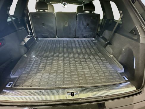 Used 2017 Audi Q7 3.0T Premium Plus AWD/4WD image 32