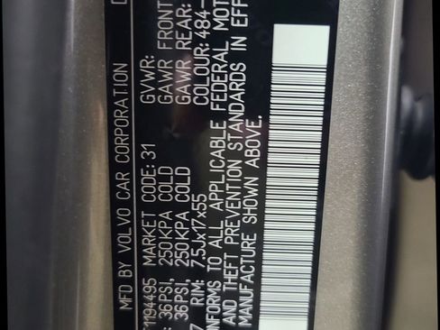 Used 2015 Volvo XC70 T5 Platinum image 3