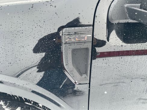 New 2025 Ford Maverick XLT w/ XLT Luxury Package image 10