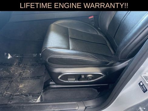 Certified 2024 Jeep Wagoneer L Series II w/ Flexible Seating Group AWD/4WD image 16