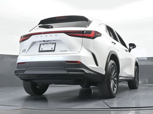 Used 2023 Lexus NX 250 FWD w/ Towing Package (2000 Lbs) image 55
