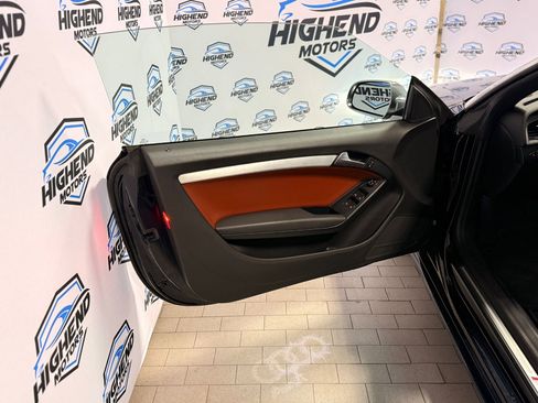 Used 2011 Audi S5 Premium Plus image 12