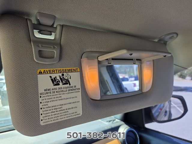 Used 2018 Toyota Tacoma SR5 RWD image 32