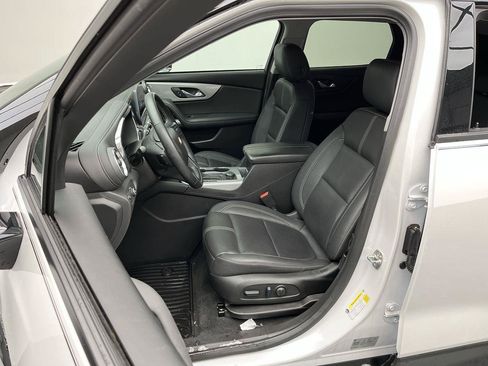 Certified 2024 Chevrolet Blazer LT w/ Midnight/Sport Edition AWD/4WD image 9