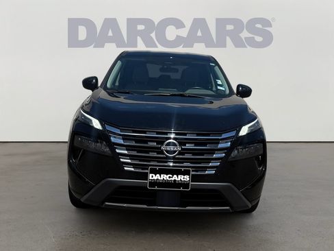 Used 2025 Nissan Rogue SV FWD image 2