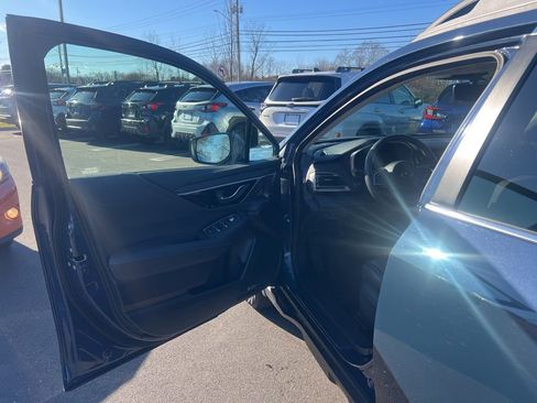 Certified 2024 Subaru Outback Limited image 25