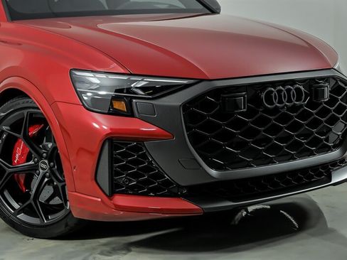 Used 2025 Audi RS Q8 performance AWD/4WD image 2