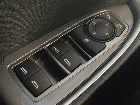 Used 2022 Chevrolet Malibu LT FWD image 27