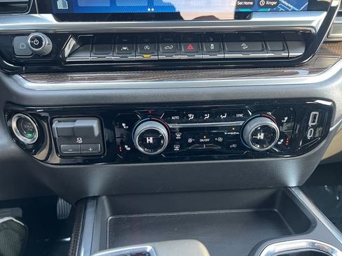 Used 2025 Chevrolet Silverado 1500 LT Trail Boss image 31