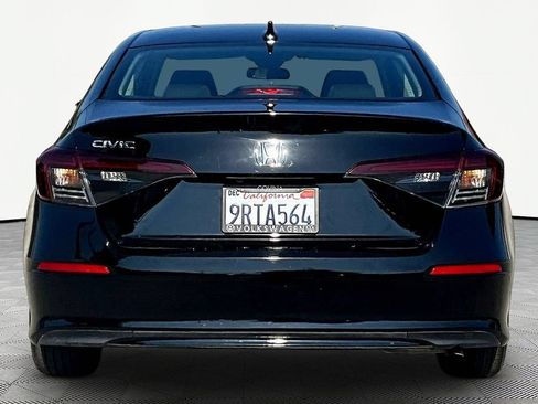 Used 2025 Honda Civic LX image 5