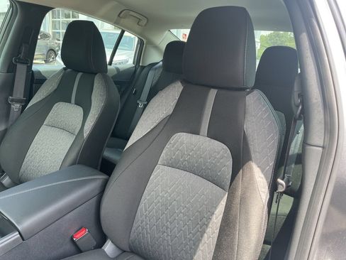 Used 2026 Nissan Sentra SV w/ Floor Mat Package FWD image 15