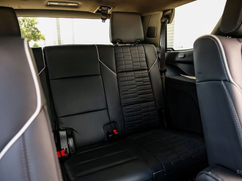 Used 2025 Cadillac Escalade V image 78