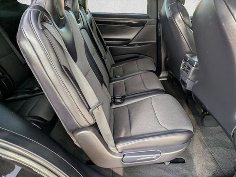 Used 2018 Tesla Model X 75D image 22