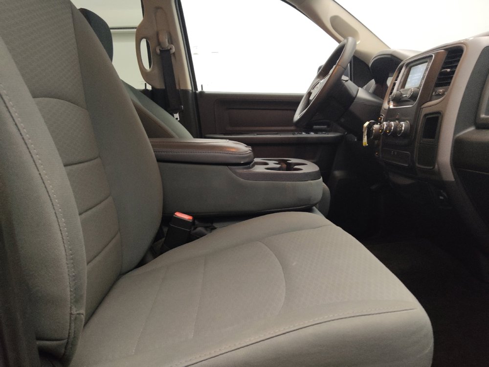 Used 2018 RAM 1500 Express w/ Express Value Package AWD/4WD image 21