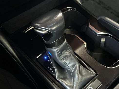 Used 2023 Lexus ES 350 w/ Accessory Package (Z2) FWD image 24