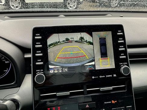 Used 2019 Toyota Avalon Touring w/ Advanced Safety Package FWD image 12