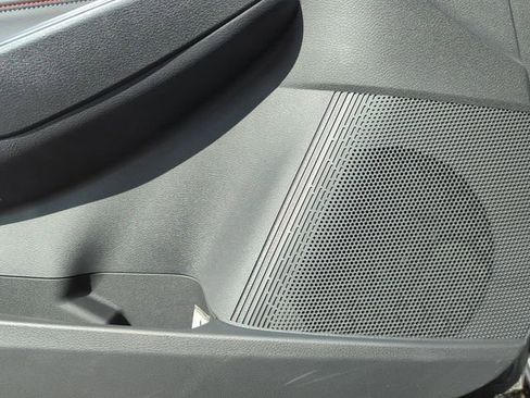 New 2026 Nissan Sentra SR w/ Floor Mat Package FWD image 31