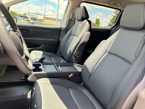 New 2026 Honda Odyssey EX-L image 11