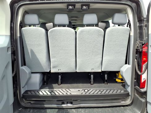 Used 2017 Ford Transit 350 XL RWD image 18