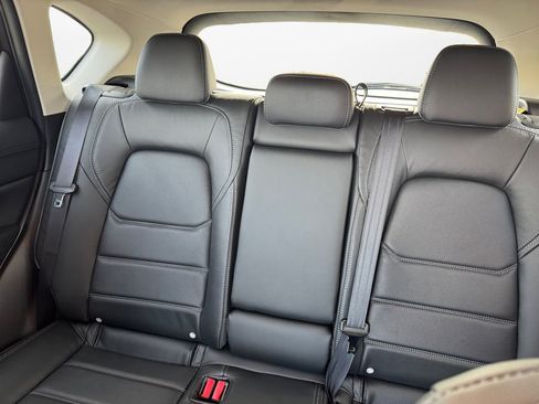New 2025 MAZDA CX-5 AWD 2.5 S w/ Preferred Package image 12