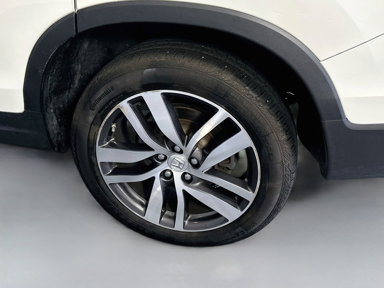 Used 2018 Honda Pilot Elite image 34