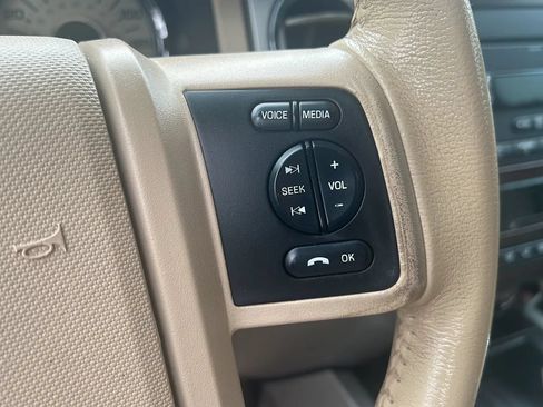 Used 2013 Ford Expedition XLT RWD image 21